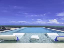 Oceanfront Keys Escape | Private Beach & Pool | 3 Acres